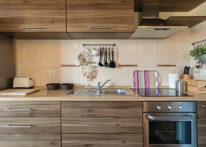 Jelavic * Sutomiscica