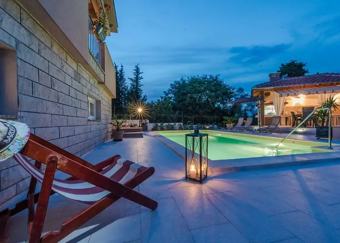 Jelavic * Sutomiscica