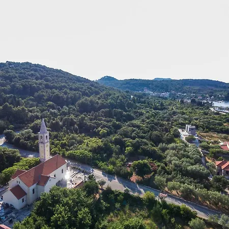 Apartamento Jelavic Sutomiscica