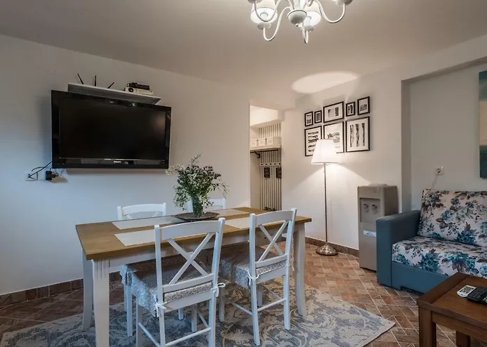 Jelavic Appartement Sutomiscica