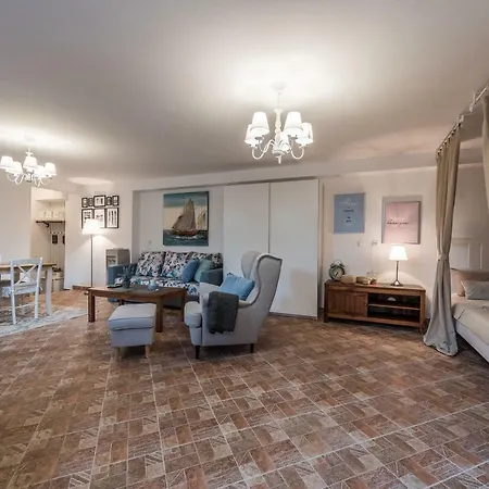 Jelavic Apartamento Sutomiscica