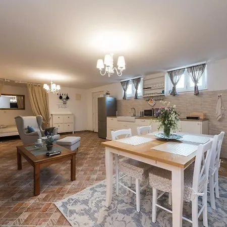 Jelavic * Sutomiscica